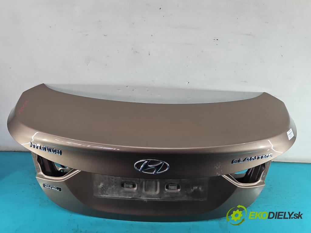 Hyundai Elantra V 2010-2016 1.6 GDI 132 hp manual 97 kW 1591 cm3 4- zadní kufrové dveře  (Zadní kapota (kufr))
