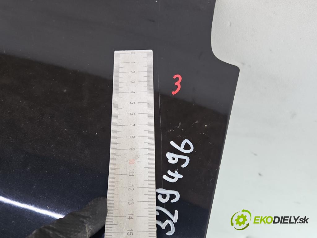 Peugeot 407 2.0 hdi 136hp manual 100 kW 1997 cm3 5- zadní kufrové dveře  (Zadní kapota (kufr))