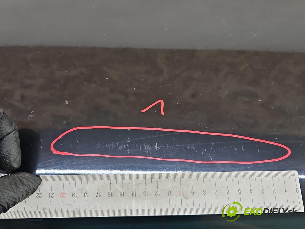 Peugeot 407 2.0 hdi 136hp manual 100 kW 1997 cm3 5- zadní kufrové dveře  (Zadní kapota (kufr))