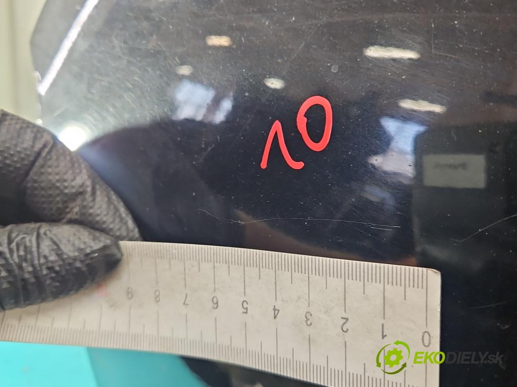 Peugeot 407 2.0 hdi 136hp manual 100 kW 1997 cm3 5- zadní kufrové dveře  (Zadní kapota (kufr))