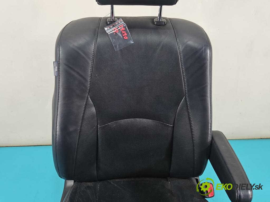 Lexus RX II 2003-2008 3.5 V6 automatic 203 kW 3456 cm3 5- Sedačka pravý  (Sedadlo)