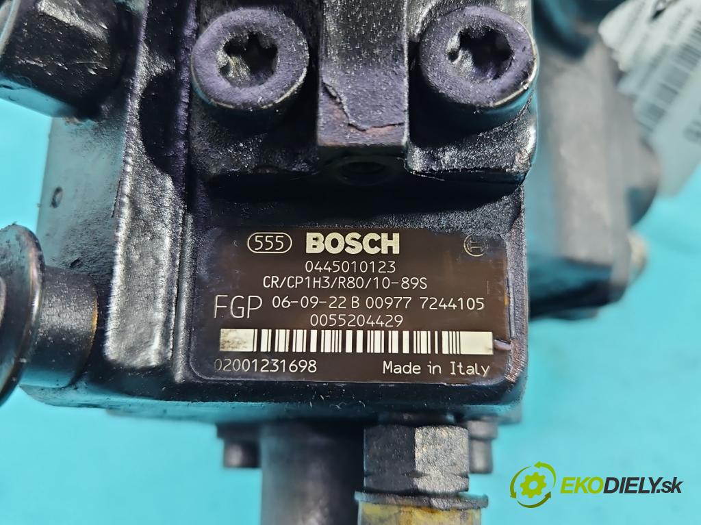 Alfa romeo 159 2.4 jtd 200 HP manual 147 kW 2387 cm3 5- čerpadlo vstrekovacia 0445010123 (Vstrekovacie čerpadlo)