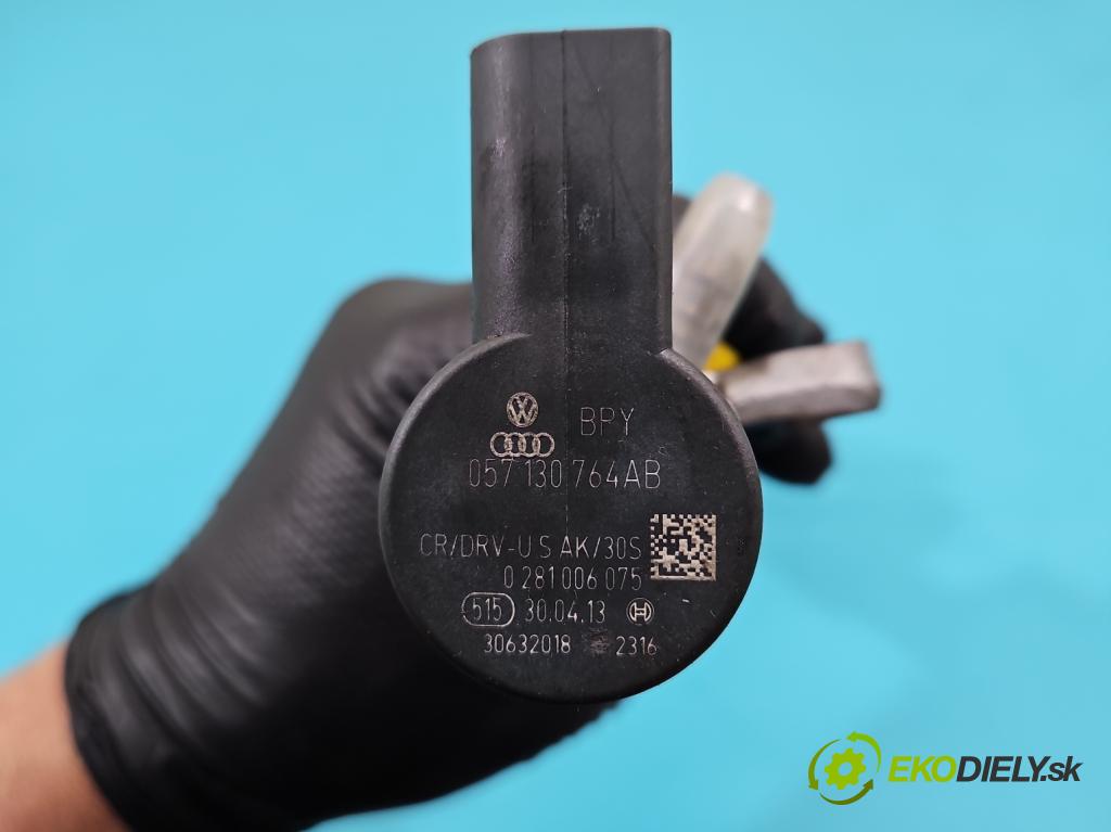 Audi Q3 2011-2018 2.0 tdi 177 HP automatic 130 kW 1968 cm3 5- lišta vstrekovacia 03L130089J (Vstrekovacia lišta)