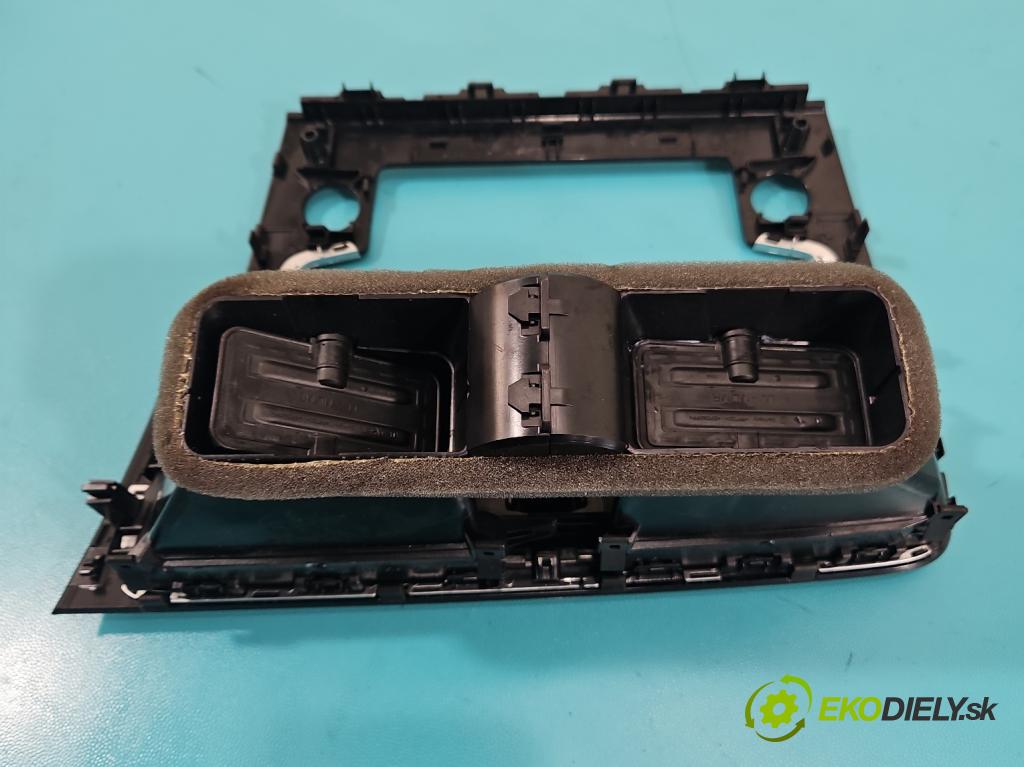 Vw Golf VII 2012-2020 1.4 TSI 150 HP automatic 110 kW 1395 cm3 5- Mřížka: kúrenia stredová 5G1863042 (Mriežka kúrenia (fukár))