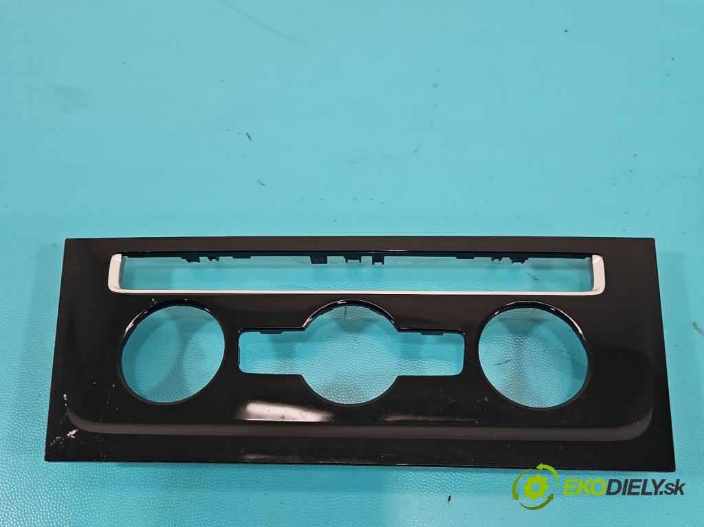 Vw Golf VII 2012-2020 1.4 TSI 150 HP automatic 110 kW 1395 cm3 5- Mřížka: kúrenia stredová 5G1863042 (Mriežka kúrenia (fukár))