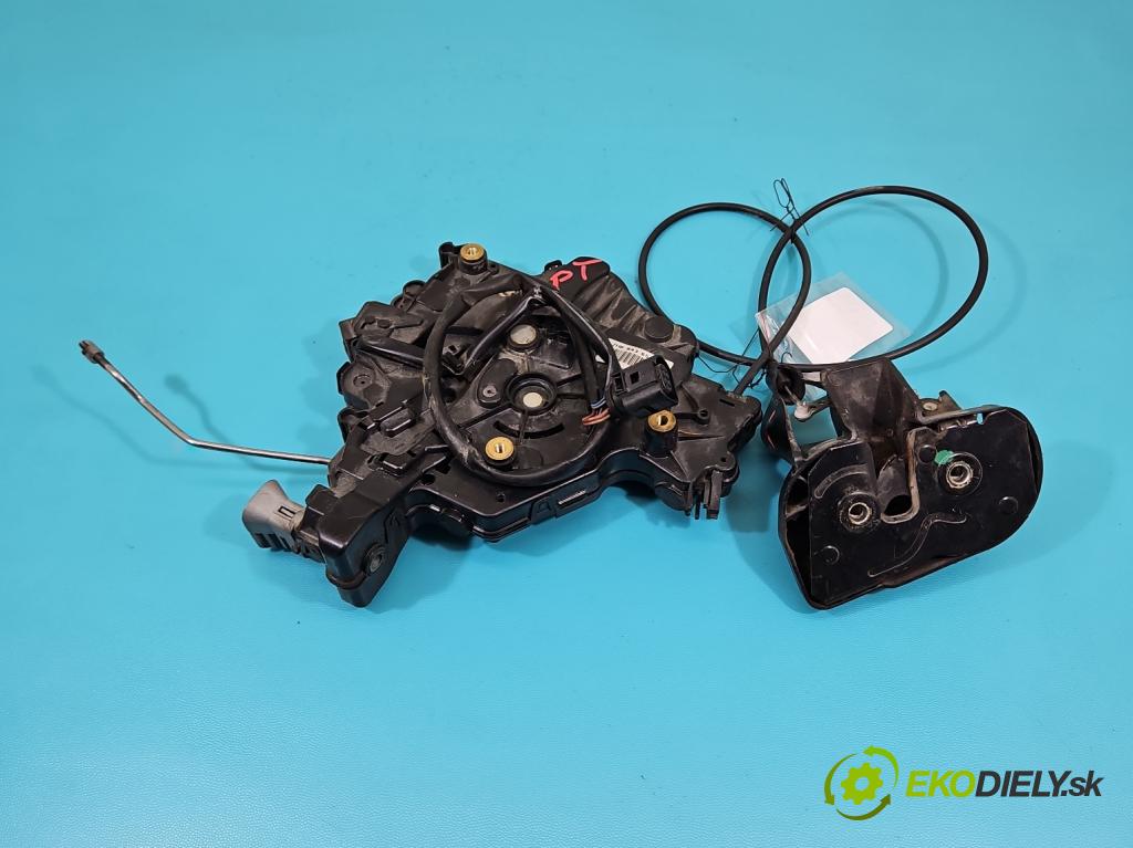 Vw Transporter T5 2003-2015 1.9 tdi BRR: 84KM manual 62 kW 1896 cm3 5- zámok zadné pravý 7H0843654DH