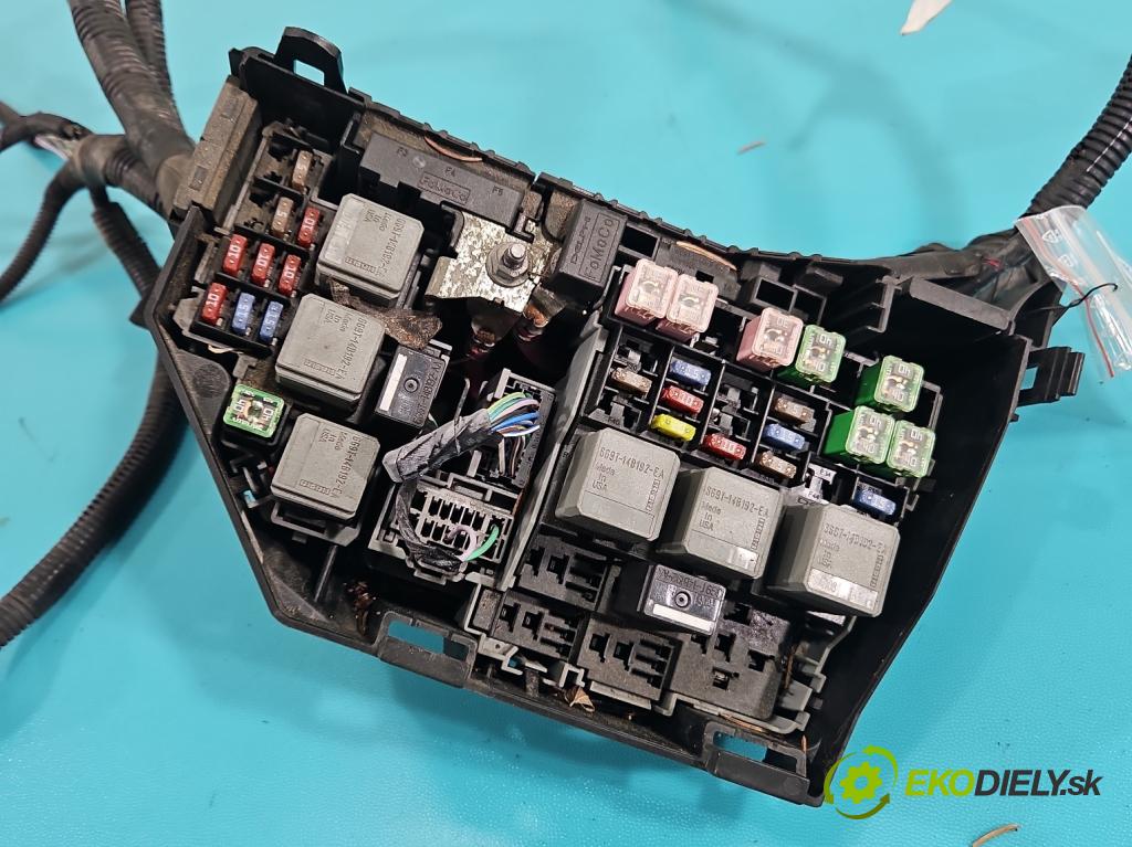 Ford Galaxy Mk2 2006-2015 2.0 tdci 131 hp manual 96 kW 1997 cm3 5- skříňka pojistková 6G9T-14A067-A (Pojistková skříňka)