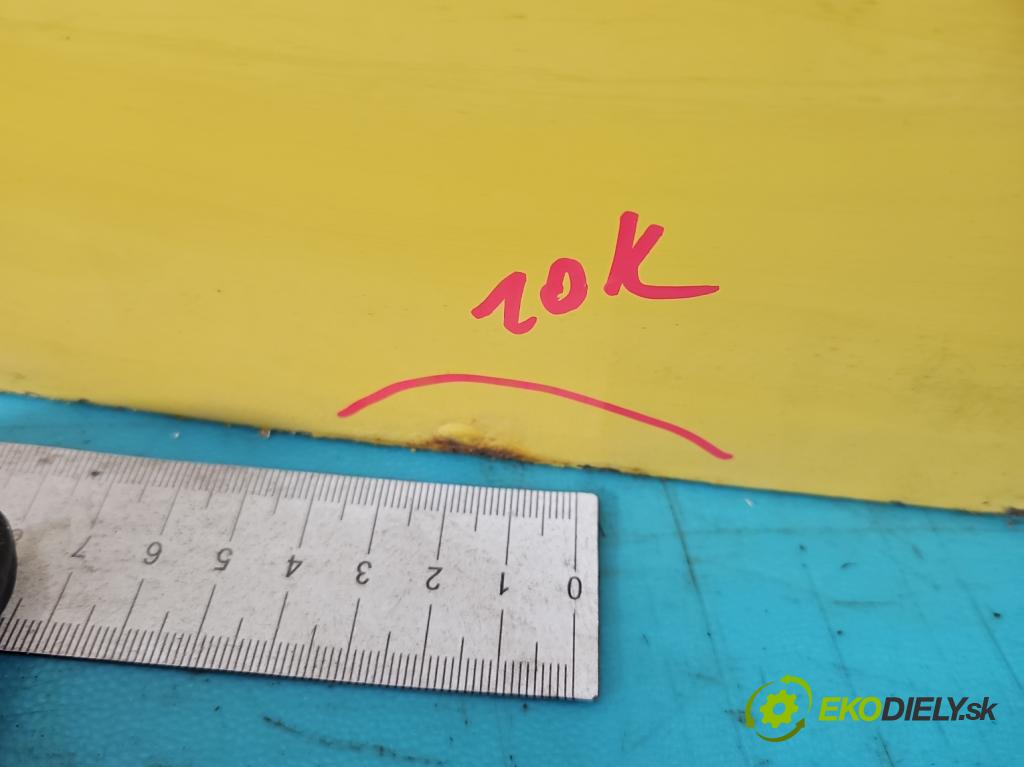 Vw Transporter T5 2003-2015 1.9 tdi 84KM manual 62 kW 1896 cm3 5- zadní kufrové dveře  (Zadní kapota (kufr))