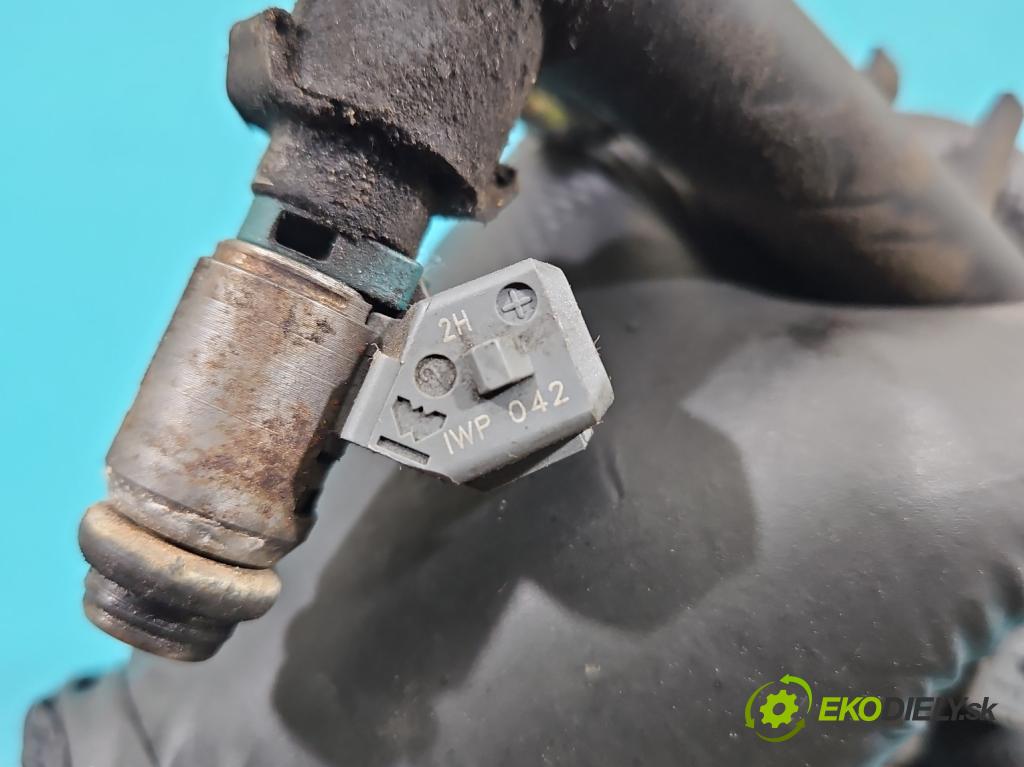 Renault Scenic I 1996-2003 2.0 16V 140 HP manual 103 kW 1998 cm3 5- vstrek IWP042 (Vstrekovač paliva)