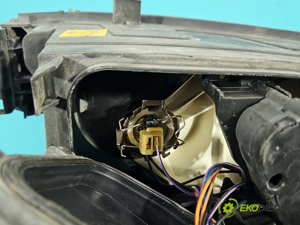 Ford Mondeo Mk3 2000-2007 1.8b 125 HP manual 92 kW 1798 cm3 4- Reflektor: ľavý 1S71-13006-AJ (Kľučka dverí ostatné)