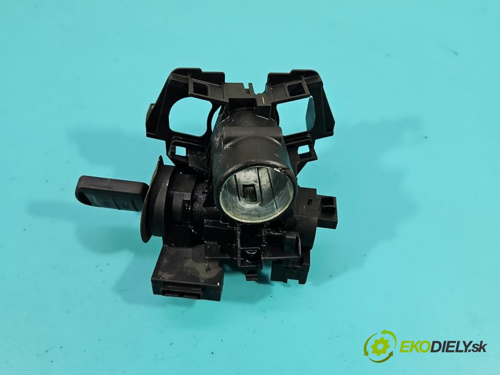 Opel Corsa C 2000-2006 1.2 16V 80 HP manual 59 kW 1229 cm3 3- riadiaca jednotka motora 0261208253