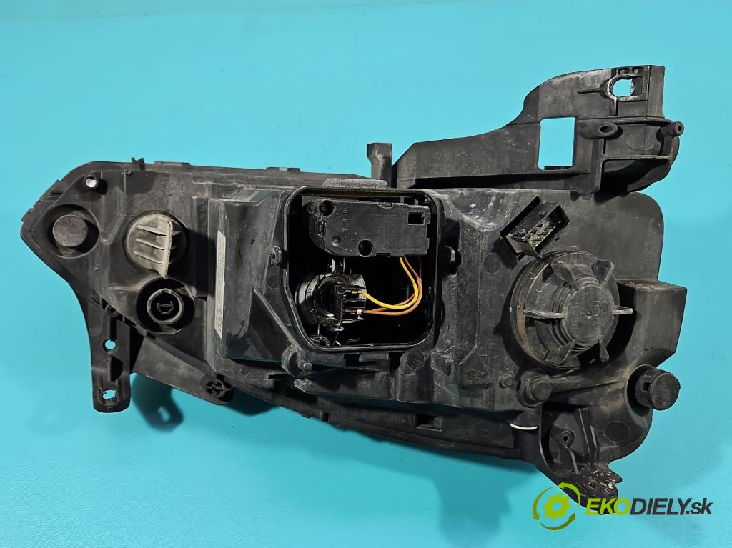 Opel Corsa C 2000-2006 1.2 16V 80 HP manual 59 kW 1229 cm3 3- Reflektor: ľavý 0096726 (Kľučka dverí ostatné)