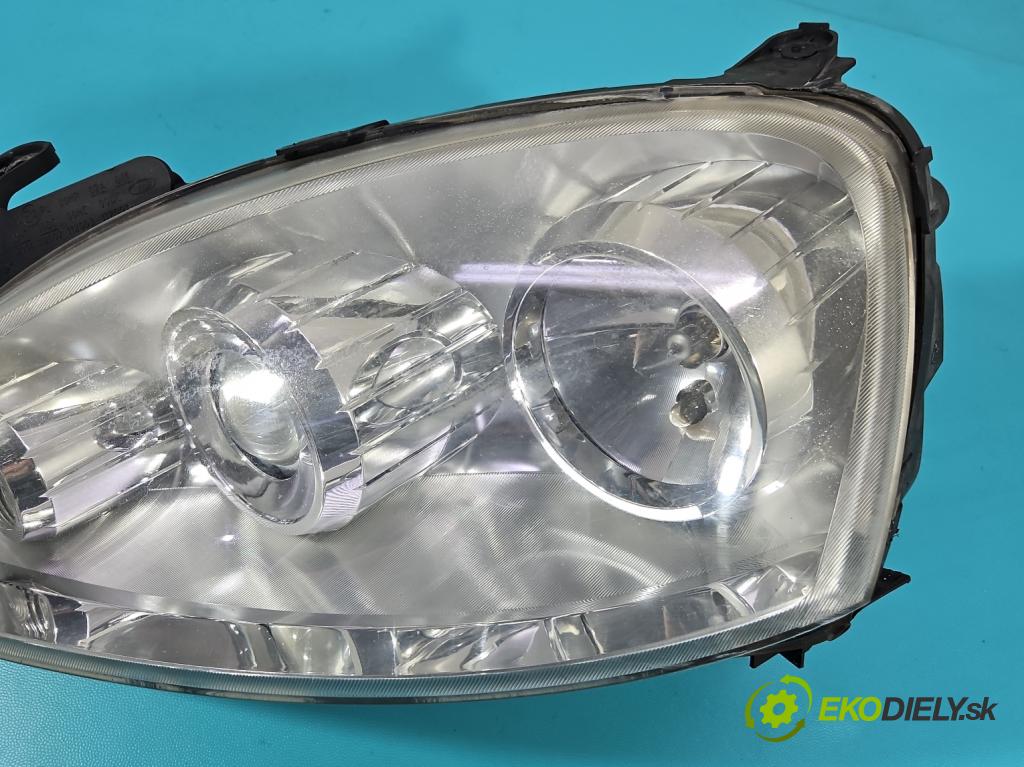 Opel Corsa C 2000-2006 1.2 16V 80 HP manual 59 kW 1229 cm3 3- Reflektor: ľavý 0096726 (Kľučka dverí ostatné)