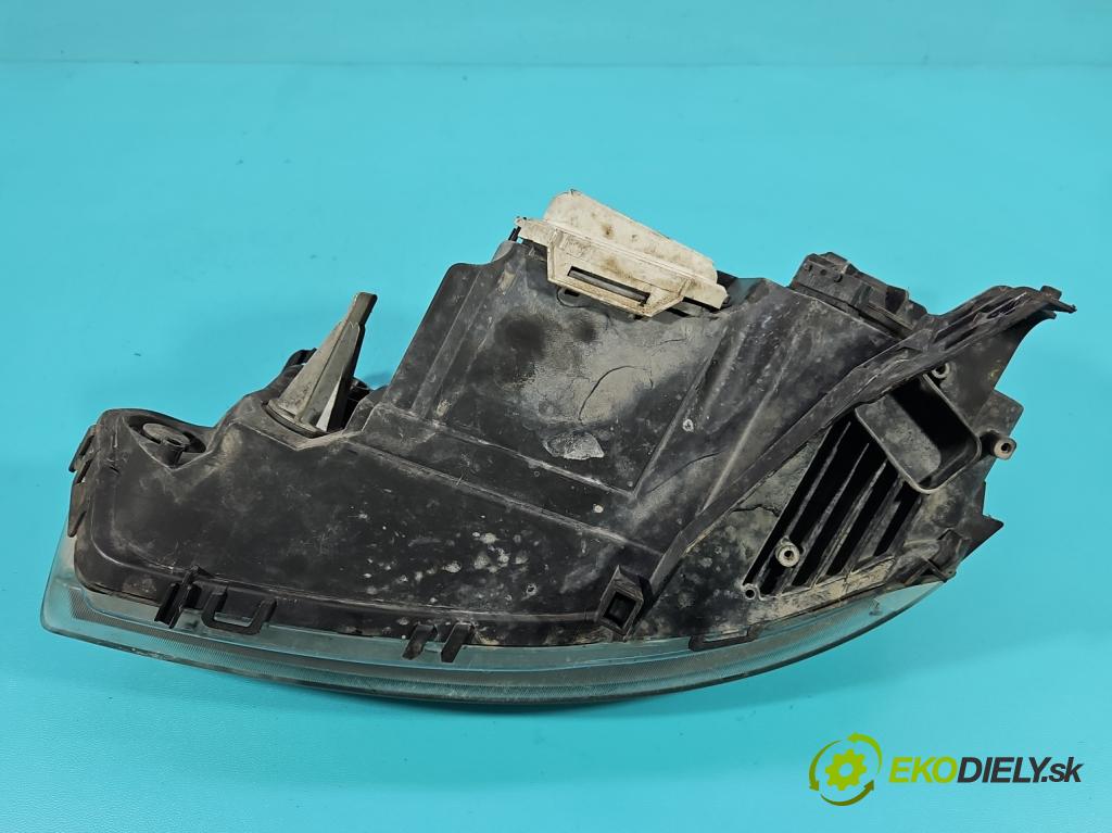 Opel Corsa C 2000-2006 1.2 16V 80 HP manual 59 kW 1229 cm3 3- Reflektor: pravý 0096726 (Svetlo predné pravé)