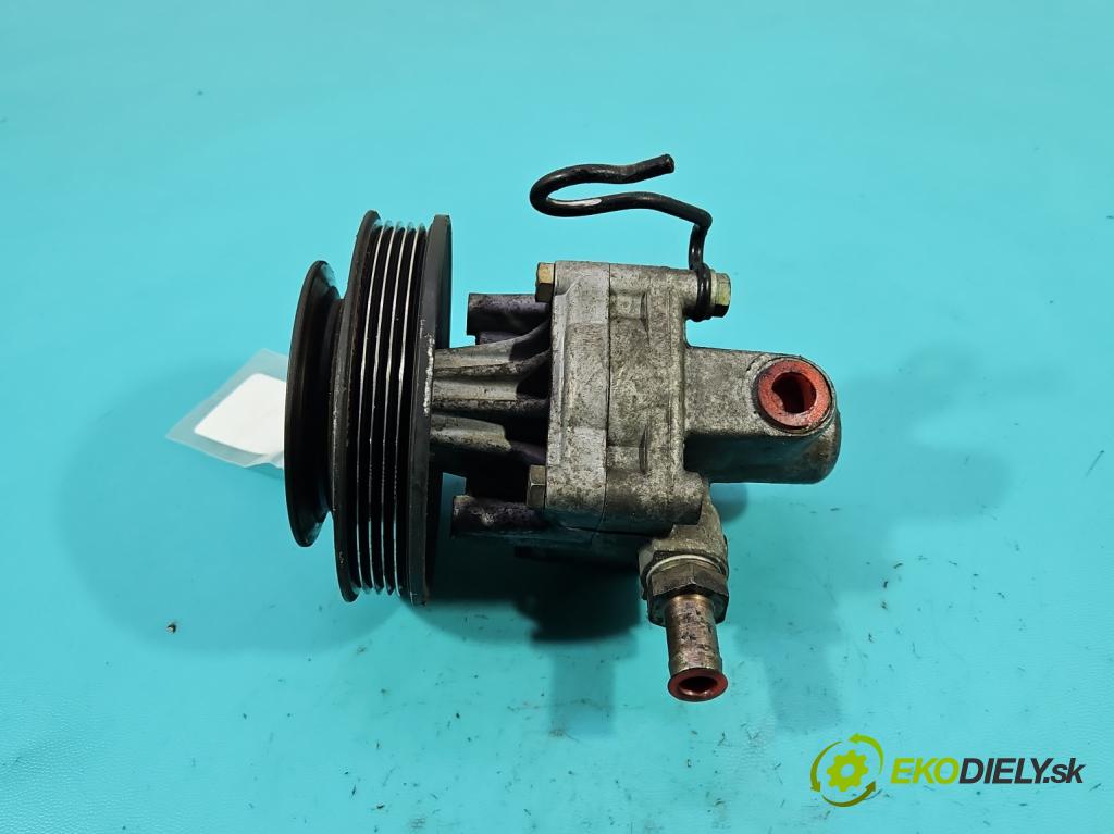 Audi A4 B5 1994-2001 1.6 101 HP manual 74 kW 1595 cm3 4- čerpadlo posilovač 8D0145155L (Servočerpadlo)