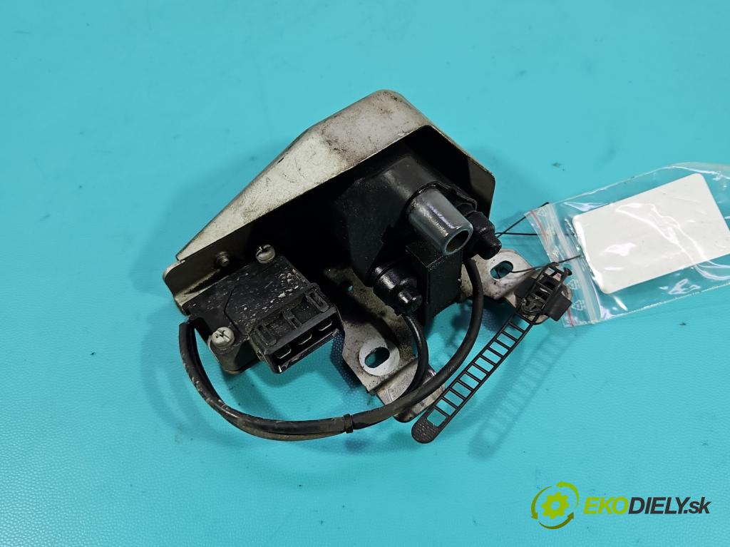 Audi A4 B5 1994-2001 1.6 101 HP manual 74 kW 1595 cm3 4- cievka zapaľovacia 8D0905105 (Zapaľovacia cievka)