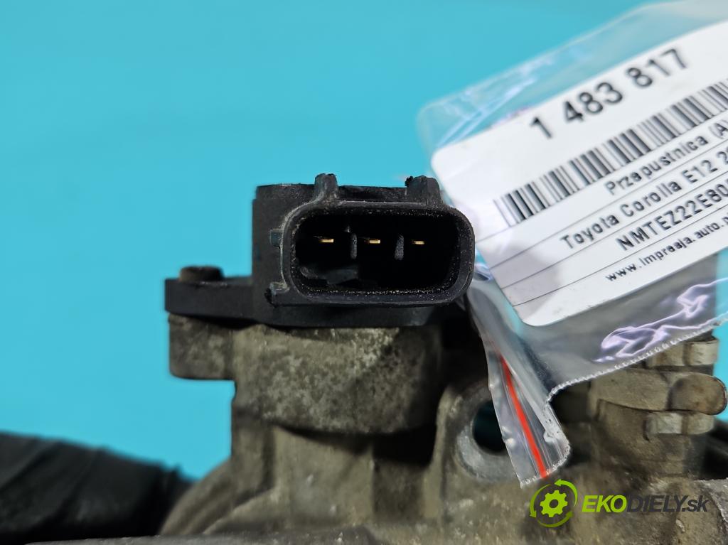 Toyota Corolla E12 2001-2009 1.6 vvti 110 HP manual 81 kW 1598 cm3 5- klapka 22210-0D090 (Škrtiaca klapka)