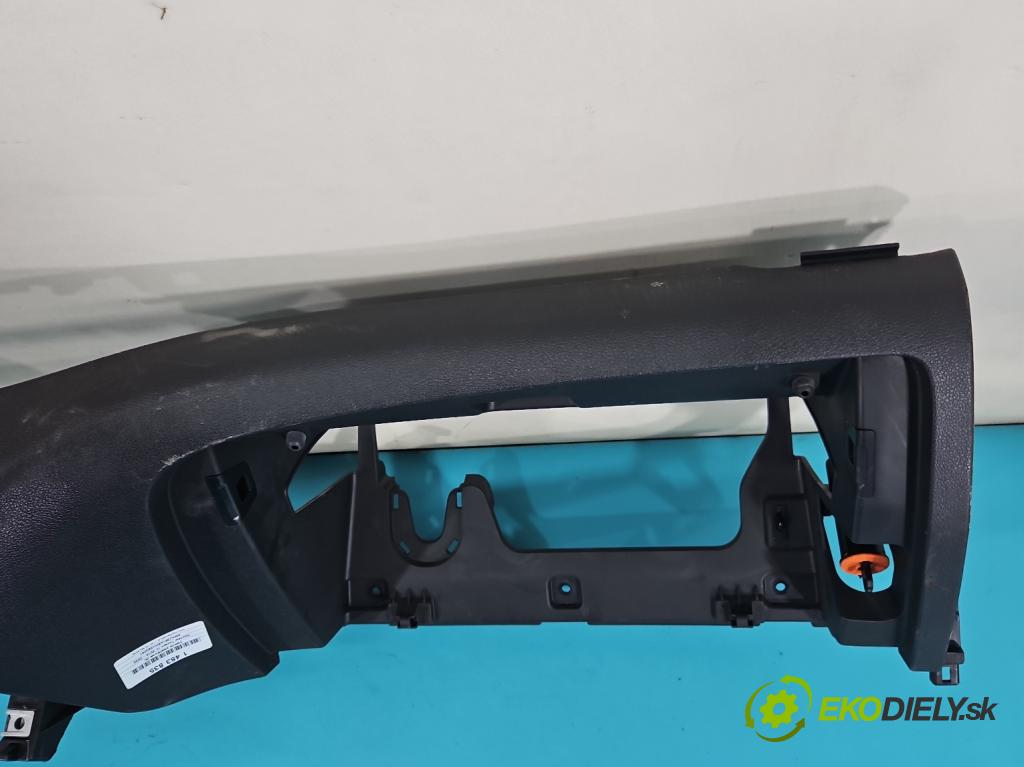 Hyundai Tucson III 2015-2020 2.0 crdi 136hp automatic 100 kW 1999 cm3 5- kryt plastová 84761-D3100