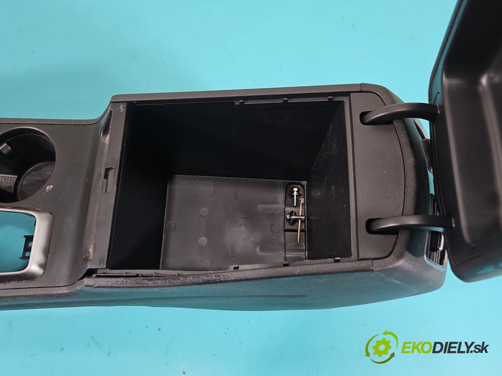 Hyundai Tucson III 2015-2020 2.0 crdi 136 HP automatic 100 kW 1999 cm3 5- operadlo 84601-D3010 (Lakťová opierka)