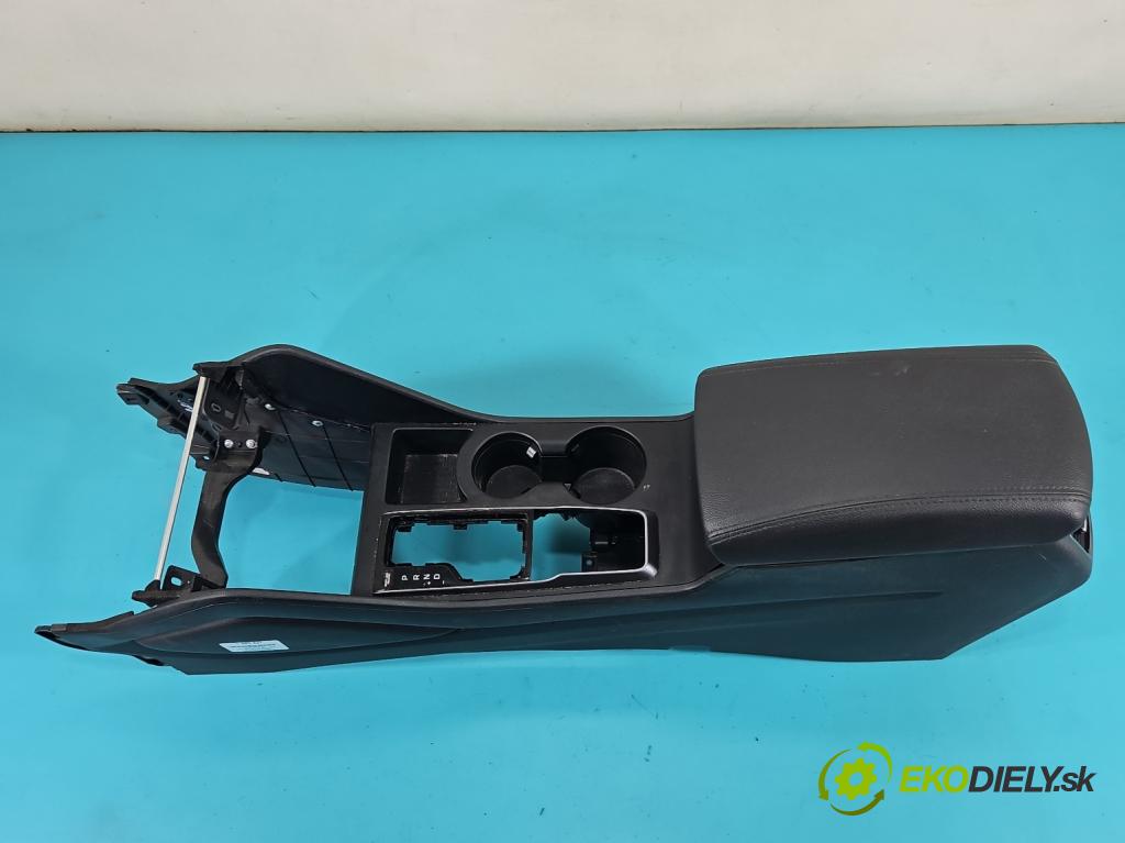 Hyundai Tucson III 2015-2020 2.0 crdi 136 HP automatic 100 kW 1999 cm3 5- operadlo 84601-D3010 (Lakťová opierka)