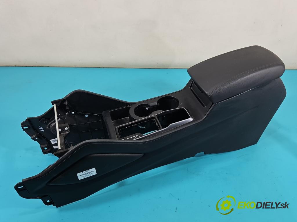 Hyundai Tucson III 2015-2020 2.0 crdi 136 HP automatic 100 kW 1999 cm3 5- operadlo 84601-D3010 (Lakťová opierka)