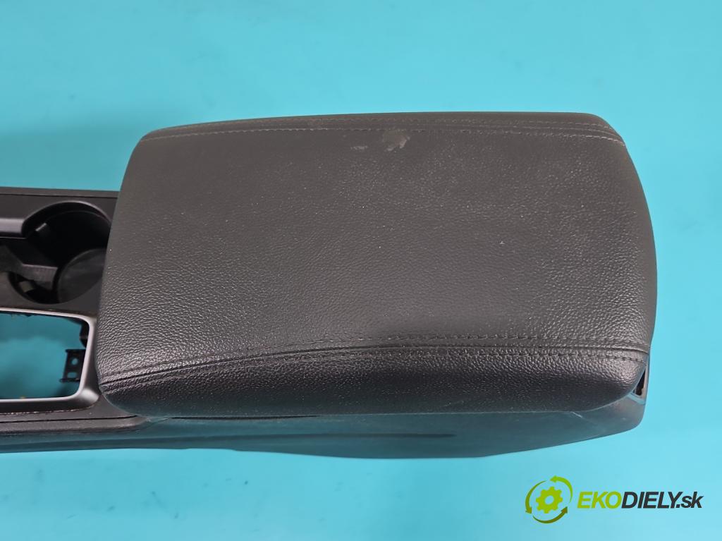 Hyundai Tucson III 2015-2020 2.0 crdi 136 HP automatic 100 kW 1999 cm3 5- operadlo 84601-D3010 (Lakťová opierka)