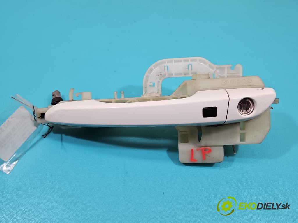 Hyundai Tucson III 2015-2020 2.0 crdi 136 HP automatic 100 kW 1999 cm3 5- rukoväť predné ľavé mimo:  (Kľučka dverí vonkajšia predná ľavá)