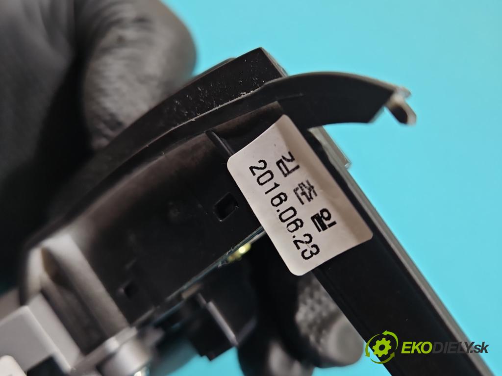 Hyundai Tucson III 2015-2020 2.0 crdi 136 HP automatic 100 kW 1999 cm3 5- prepínač multifunkční: řízení: 56100-D3930 (Prepínacie páčky pod volantom)