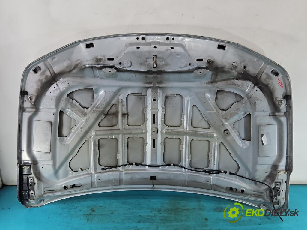 Suzuki Grand Vitara II 2005-2014 2.4 16V 169KM manual 124 kW 2393 cm3 5- kapota predná