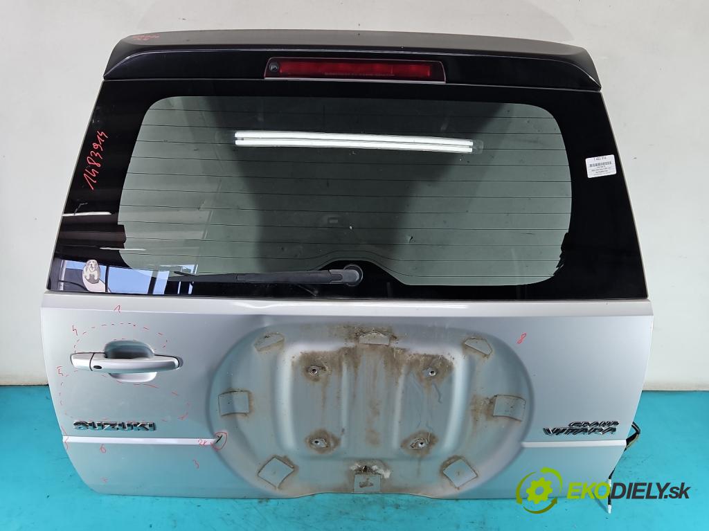 Suzuki Grand Vitara II 2005-2014 2.4 16V 169KM manual 124 kW 2393 cm3 5- zadní kufrové dveře  (Zadní kapota (kufr))
