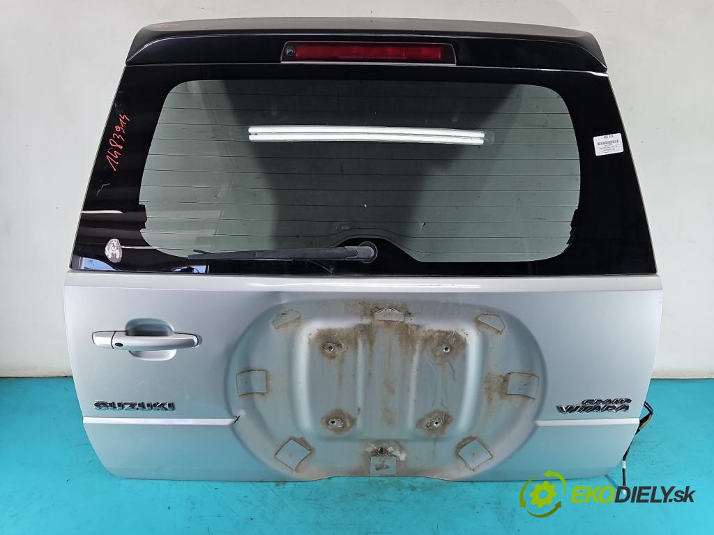 Suzuki Grand Vitara II 2005-2014 2.4 16V 169KM manual 124 kW 2393 cm3 5- zadní kufrové dveře  (Zadní kapota (kufr))