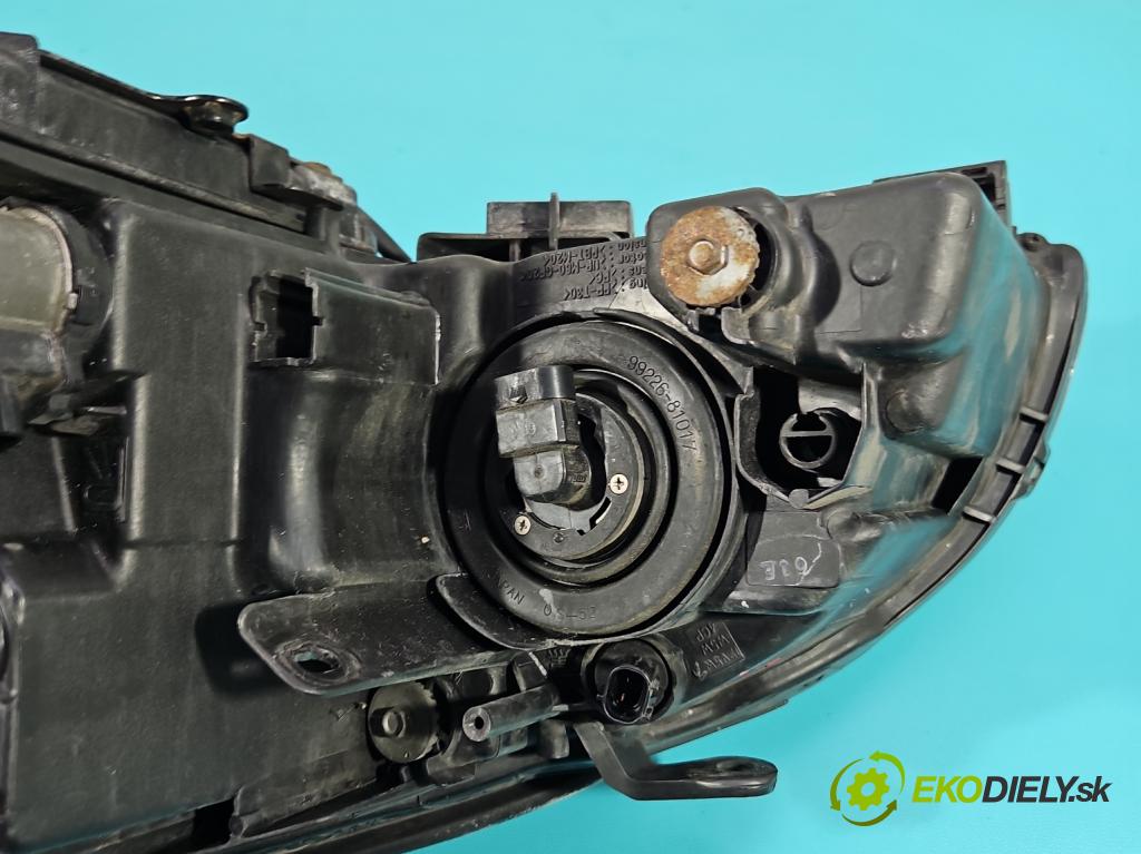 Lexus RX II 2003-2008 3.5 V6 automatic 203 kW 3456 cm3 5- Reflektor: pravý  (Svetlo predné pravé)