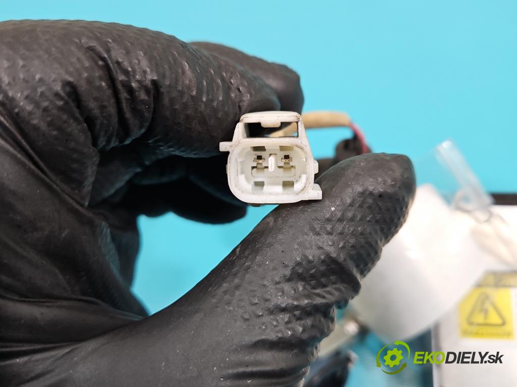 Lexus RX II 2003-2008 3.5 V6 automatic 203 kW 3456 cm3 5- střídač: xenon 85967-51010 (Riadiaca jednotka xenónu)