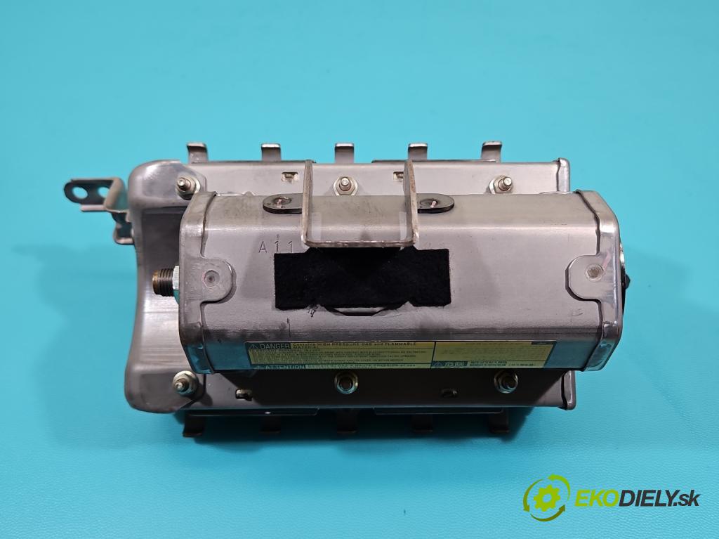 Lexus RX II 2003-2008 3.5 V6 automatic 203 kW 3456 cm3 5- airbag vzduch: spolujezdce: B00173606P0C (Airbag)