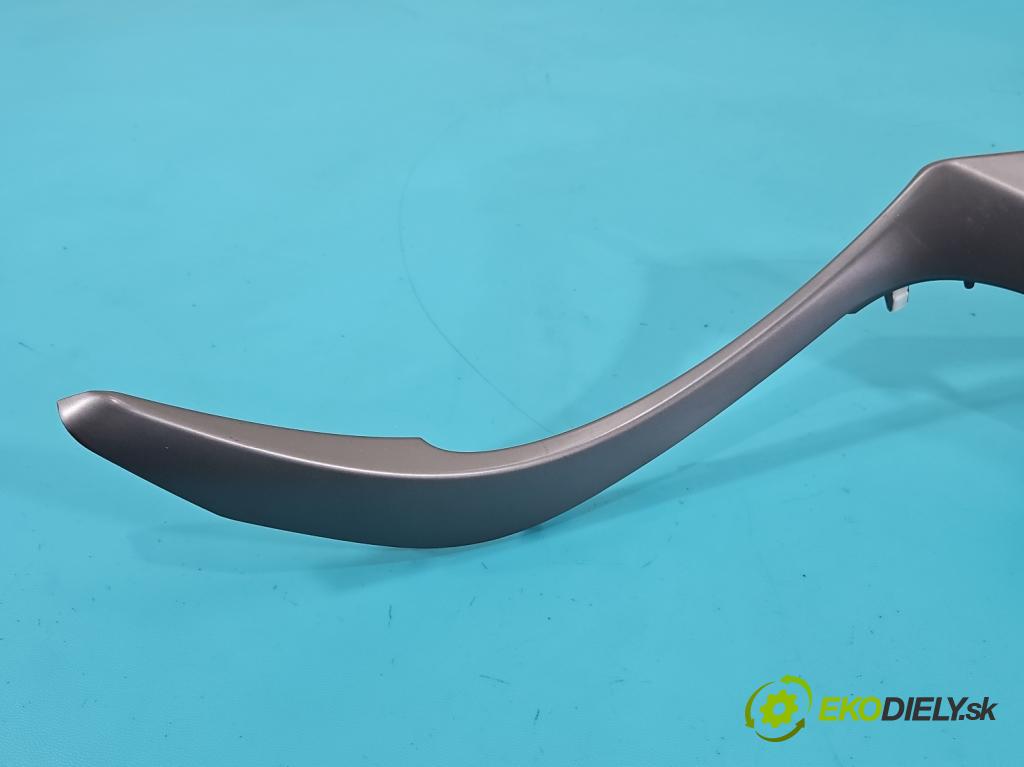 Hyundai Elantra V 2010-2016 1.6 GDI 132  HP manual 97 kW 1591 cm3 4- Mřížka: kúrenia stredová 84795-3XAA0 (Mriežka kúrenia (fukár))