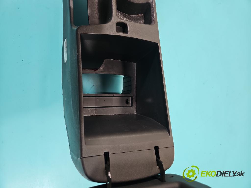 Hyundai Elantra V 2010-2016 1.6 GDI 132  HP manual 97 kW 1591 cm3 4- operadlo 84610-3XAG0RY (Lakťová opierka)