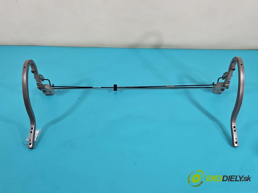 Hyundai Elantra V 2010-2016 1.6 GDI 132  HP manual 97 kW 1591 cm3 4- Závěs: kufrové dvere zadné