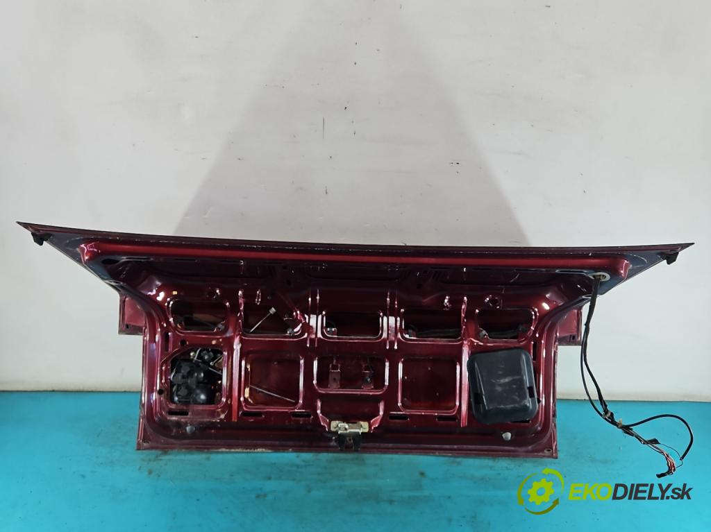 Vw Passat B4 1993-1997 2.0b 116 hp manual 85 kW 1984 cm3 5- zadní kufrové dveře  (Zadní kapota (kufr))