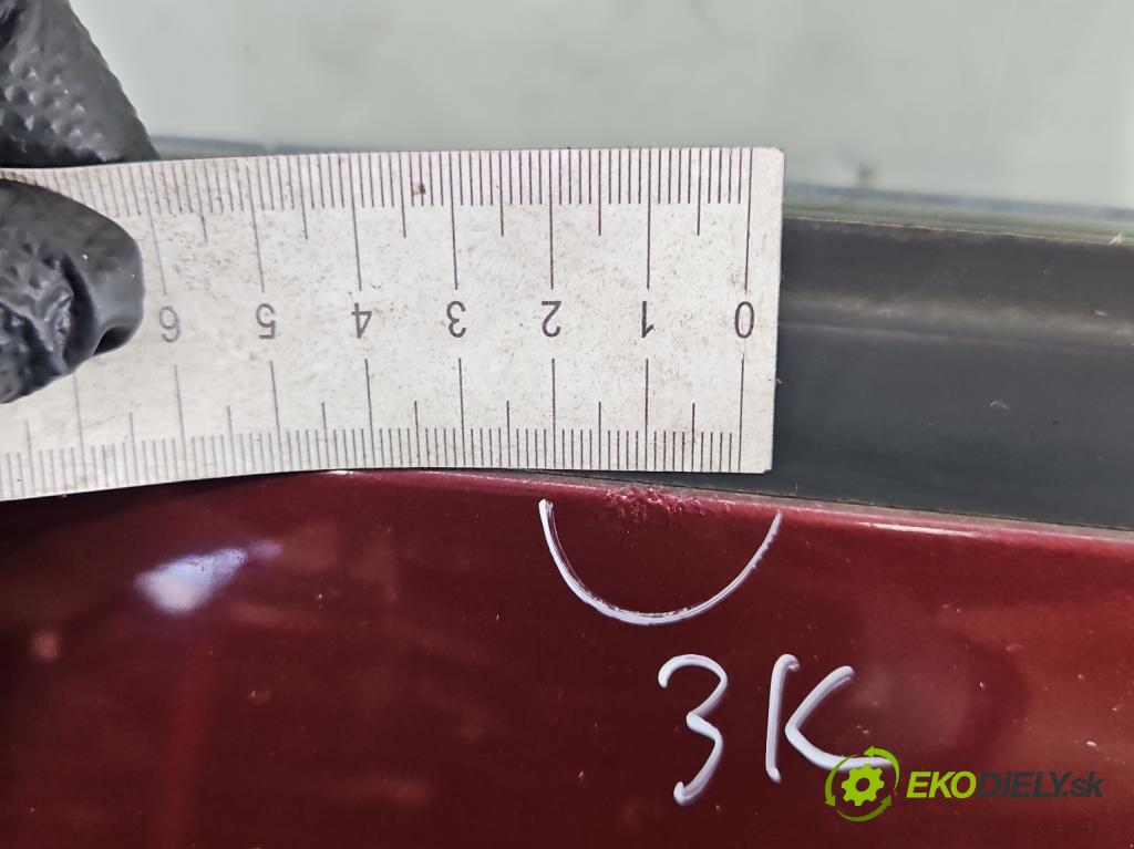 Vw Passat B4 1993-1997 2.0b 116 HP manual 85 kW 1984 cm3 5- dvere zadné pravé (Kľučka dverí ostatné)