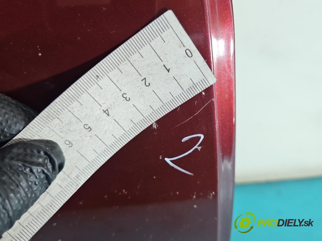 Vw Passat B4 1993-1997 2.0b 116 HP manual 85 kW 1984 cm3 5- dvere zadné pravé (Kľučka dverí ostatné)