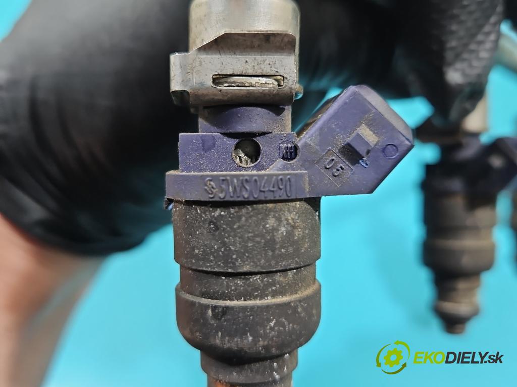 Opel Meriva A 2002-2010 1.8 16v 125 HP automatic 92 kW 1796 cm3 5- vstrek 5WS04490 (Vstrekovač paliva)