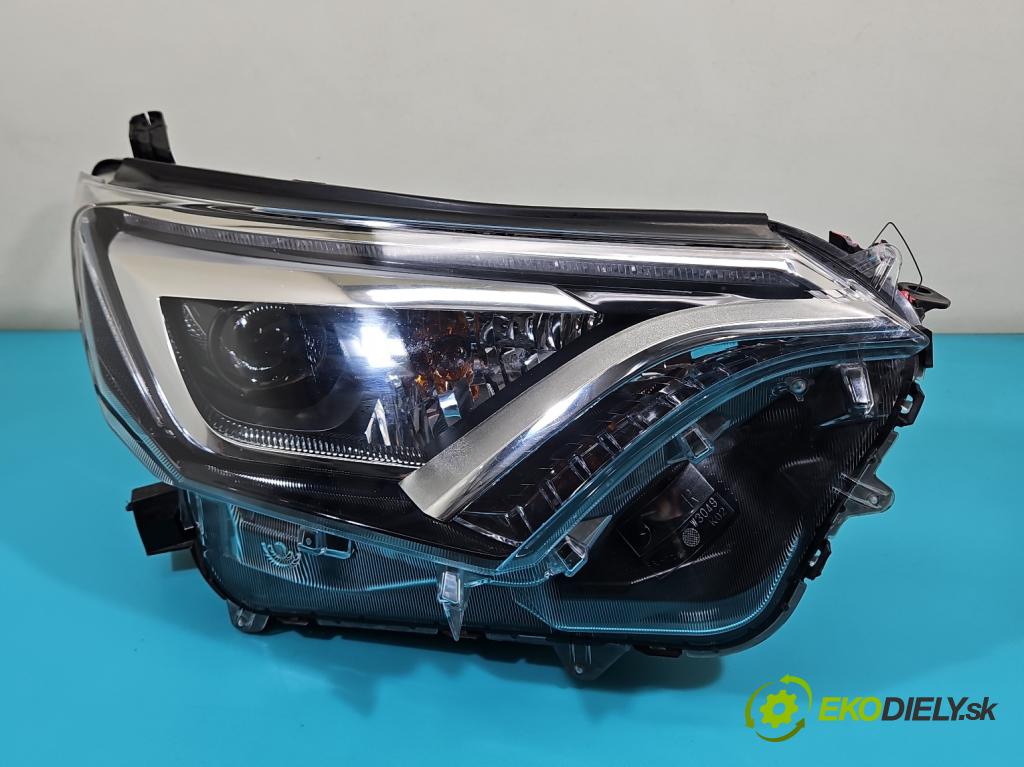 Toyota Rav4 IV 2013-2018 2.0 D4D 143 HP manual 105 kW 1995 cm3 5- Reflektor: pravý  (Svetlo predné pravé)