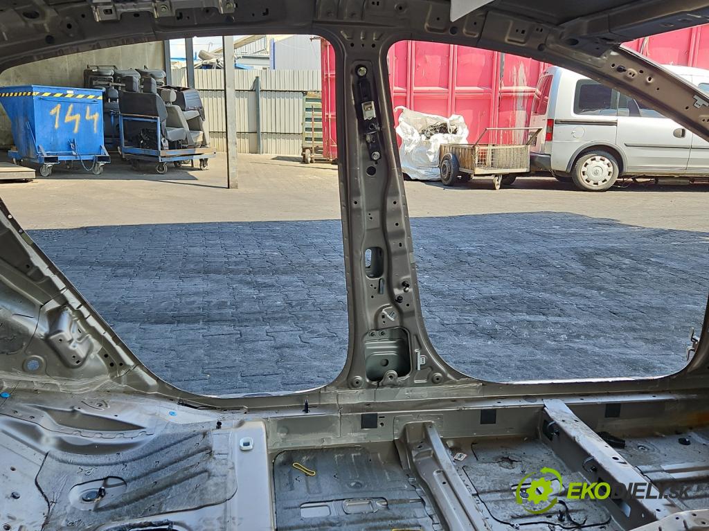 Hyundai Elantra V 2010-2016 1.6 GDI 132 hp manual 97 kW 1591 cm3 4- práh levý  (Karoserie ostatní)