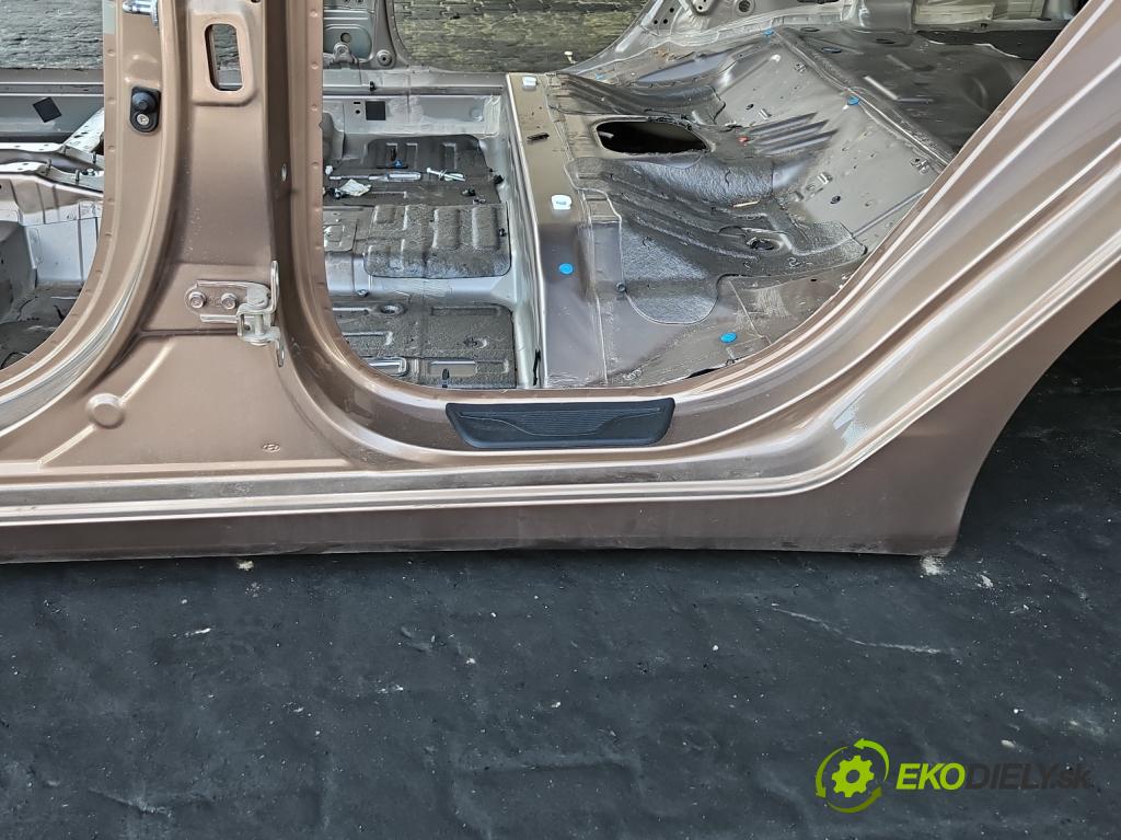 Hyundai Elantra V 2010-2016 1.6 GDI 132 hp manual 97 kW 1591 cm3 4- práh levý  (Karoserie ostatní)