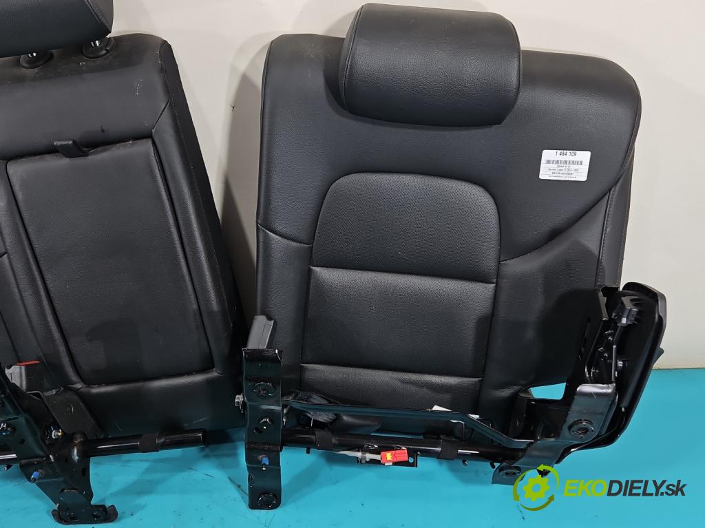 Hyundai Tucson III 2015-2020 2.0 crdi 136 HP automatic 100 kW 1999 cm3 5- Pohovka: zadné  (Sedadlo)
