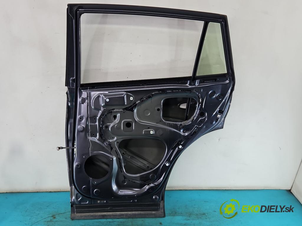Toyota Rav4 IV 2013-2018 2.0 D4D 143 hp manual 105 kW 1995 cm3 5- dveře zadní pravé  (Klika dveří ostatní)
