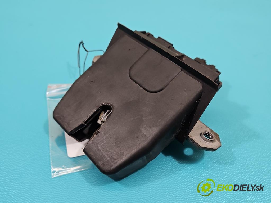 Ford Mondeo Mk4 2007-2014 2.0 tdci 140 hp manual 103 kW 1997 cm3 5- zámek kufrových dveří zadní 8M51-R442A66-EC