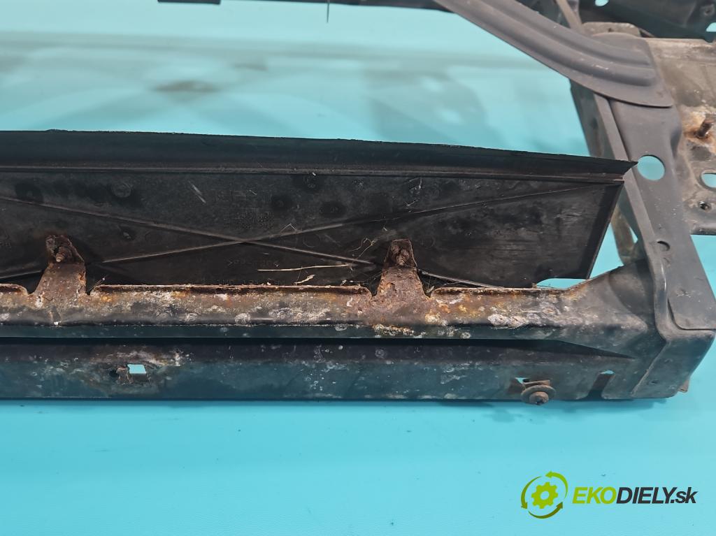 Seat Leon I 1999-2005 1.6 16v 105 hp manual 77 kW 1598 cm3 5- stěna přední  (Přední výztuha)