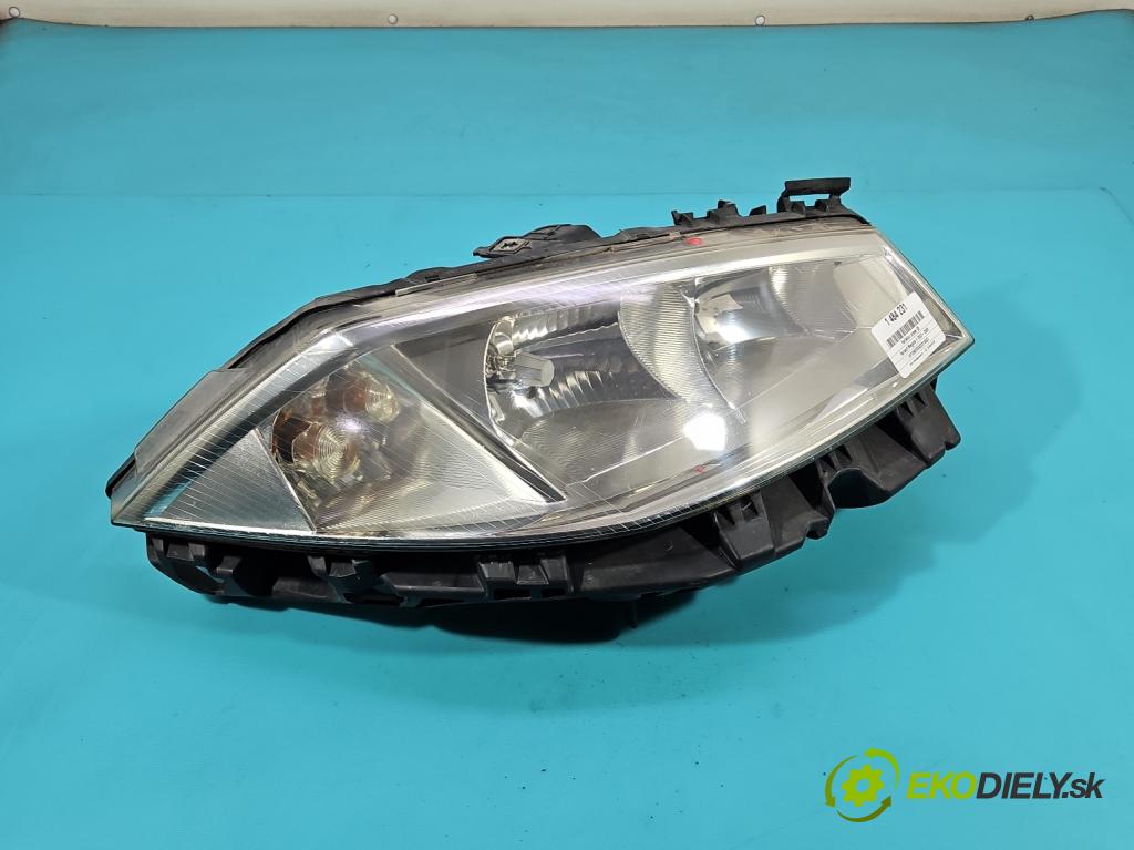 Renault Megane II 2003-2008 1.5 dci 82 HP manual 60 kW 1461 cm3 5- Reflektor: pravý 89307000 (Svetlo predné pravé)