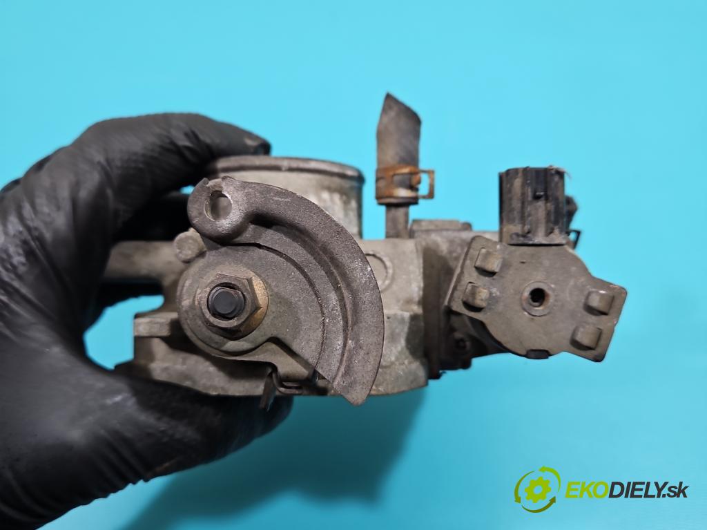 Mazda 323f 1.5 16v 88 hp manual 65 kW 1498 cm3 5- škrticí klapka  (Škrticí klapka)